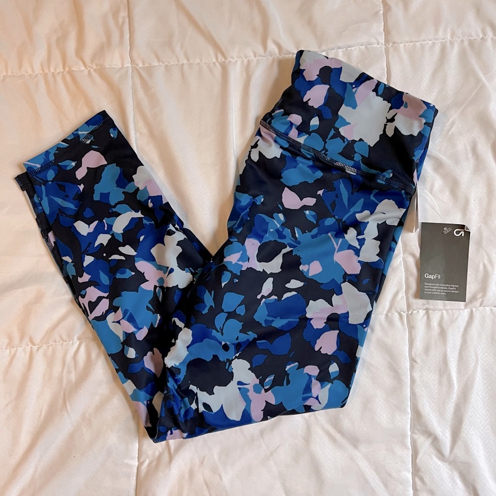 GAP Fit Exercise Leggings Medium
